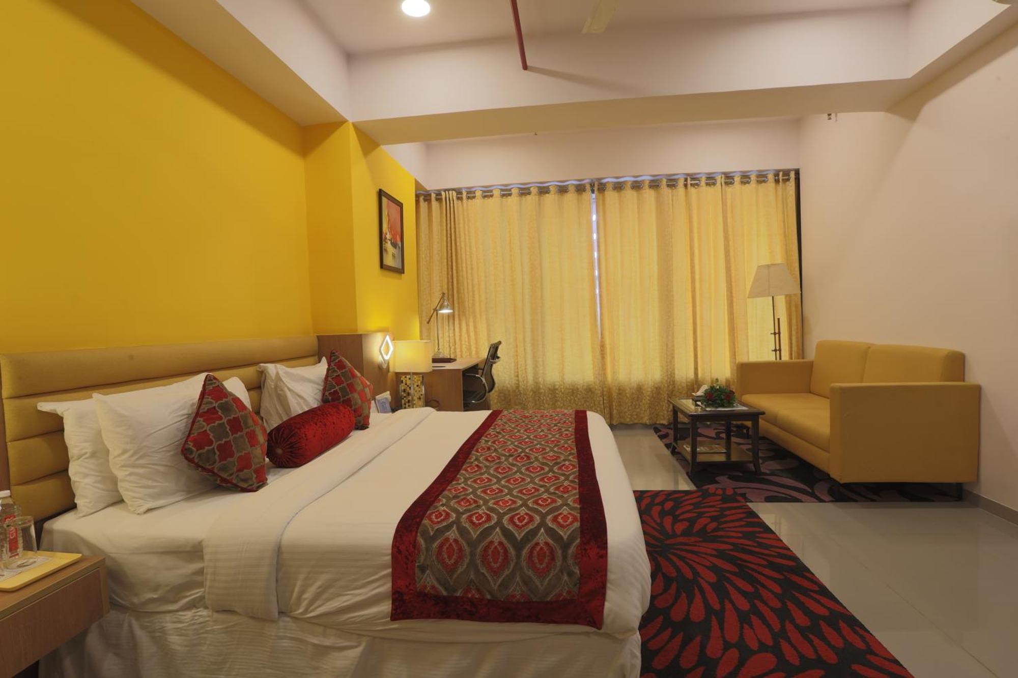 Hotel Downtown Gandhinagar Extérieur photo