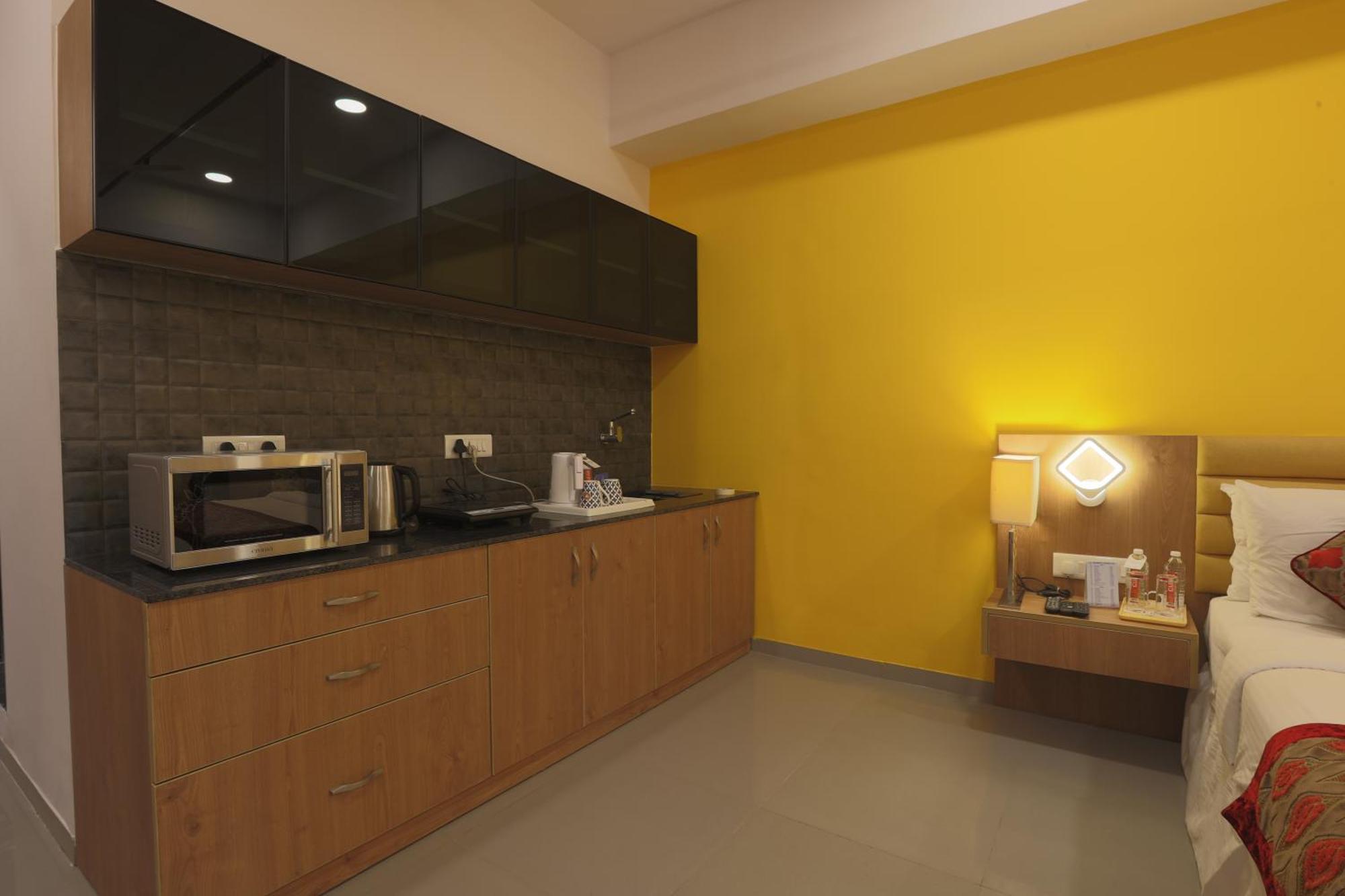 Hotel Downtown Gandhinagar Extérieur photo