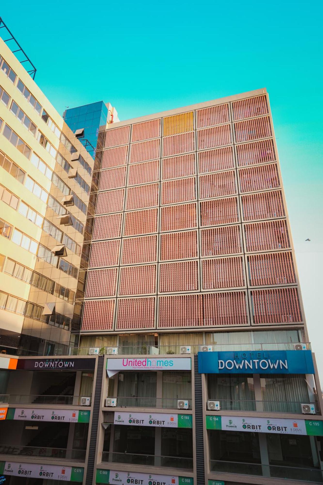Hotel Downtown Gandhinagar Extérieur photo